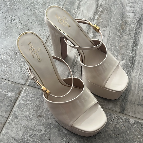 Valentino Garavani Patent High Heel Platform Slides, Size 41 New in Box $1,200 - Picture 3 of 11